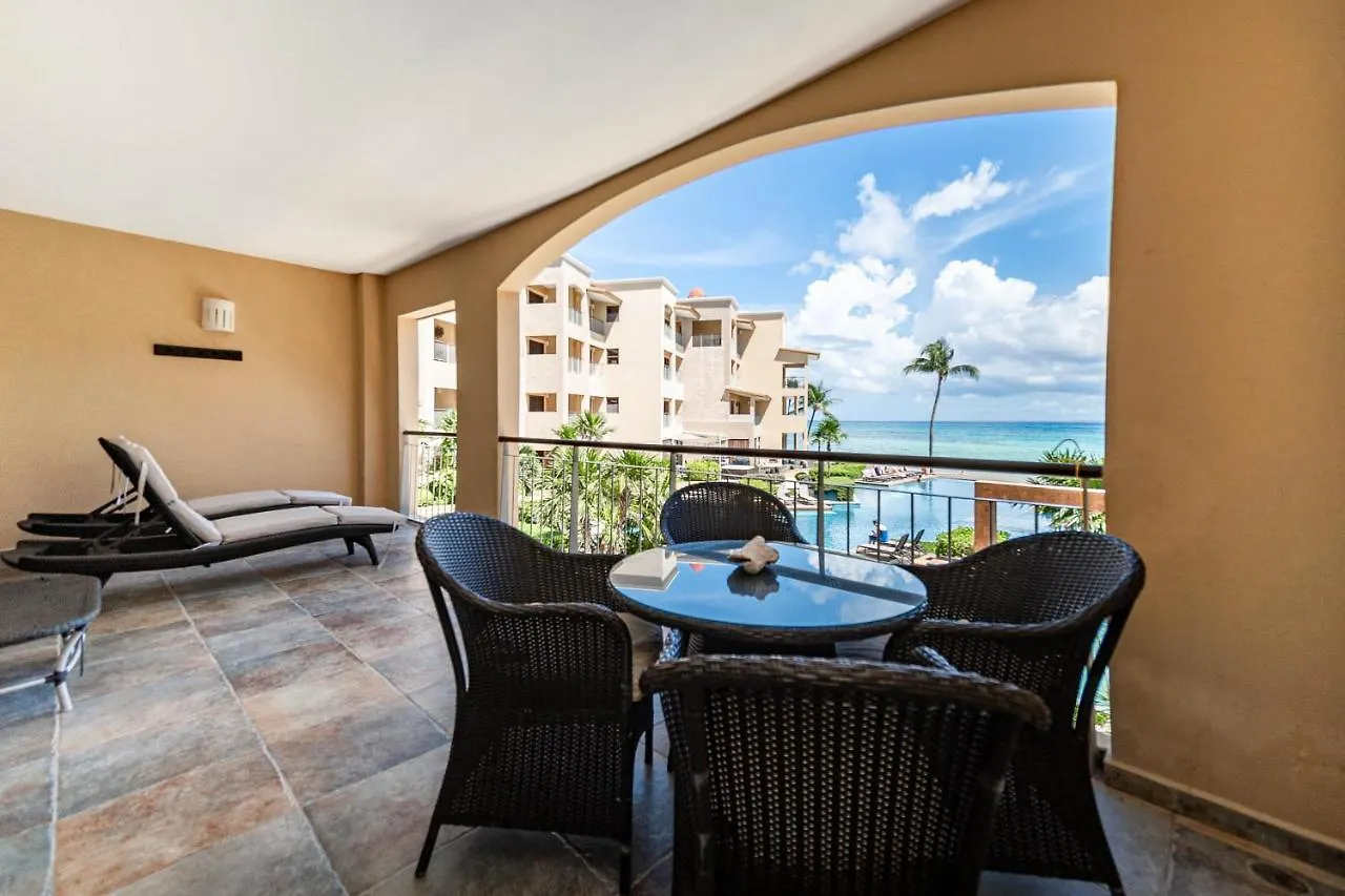 202 C - Apartment In First Line Of Beach With Direct Access To The Beach Playa del Carmen 0*,  México